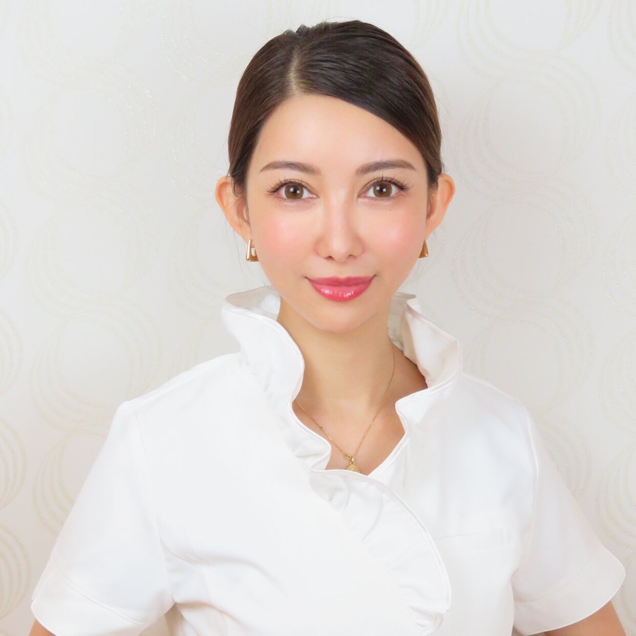 一歩先ゆくエステにより大人が求める美肌をインディバアイビィにて手に入ります